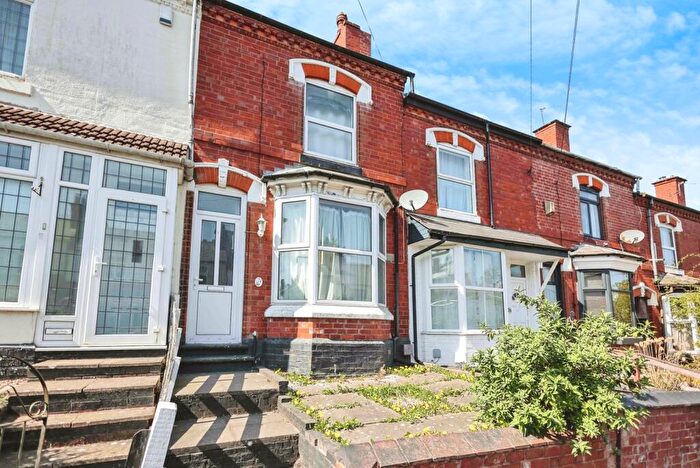 2 Bedroom Terraced House For Sale In Pargeter Road, Smethwick, West Midlands, B67