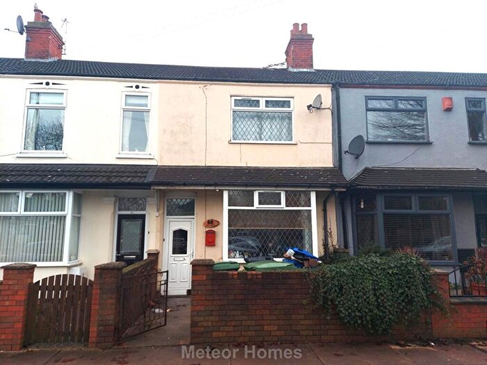 3 Bedroom Terraced House For Sale In Humberstone Road, Grimsby, DN32
