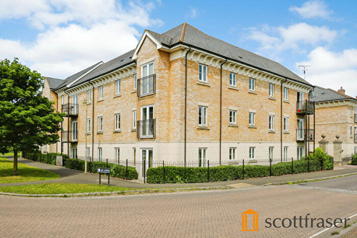 2 Bedroom Apartment To Rent In Weavers Court, Carterton, OX18