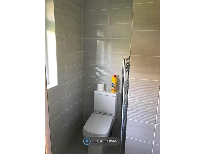 2 Bedroom Bungalow To Rent In Windsworth, St Blazey Gate, Par, PL24