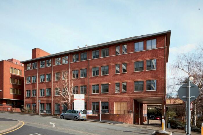 1 Bedroom Flat To Rent In Elmfield Road, Bromley, BR1