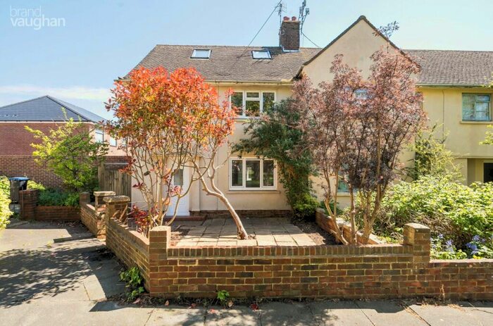 3 Bedroom End Of Terrace House To Rent In Wilmot Road, Shoreham-by-Sea, West Sussex, BN43