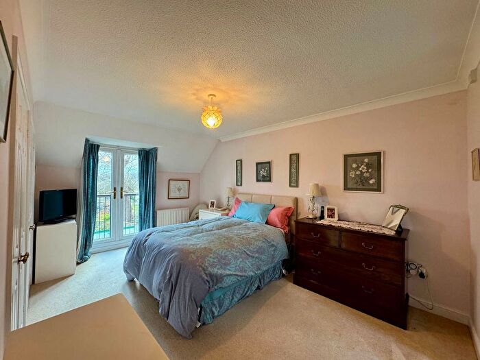 4 Bedroom Detached House For Sale In Wallingtons Road, Kintbury, Hungerford, RG17