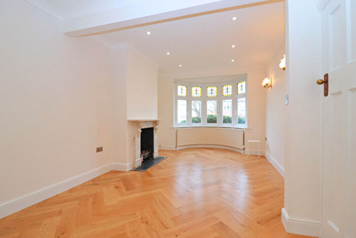 3 Bedroom Semi Detached House To Rent In Norton Avenue, Surbiton, KT5