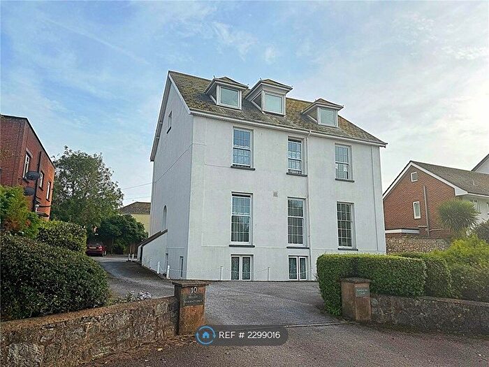 1 Bedroom Flat To Rent In Travencore Court, Exmouth, EX8