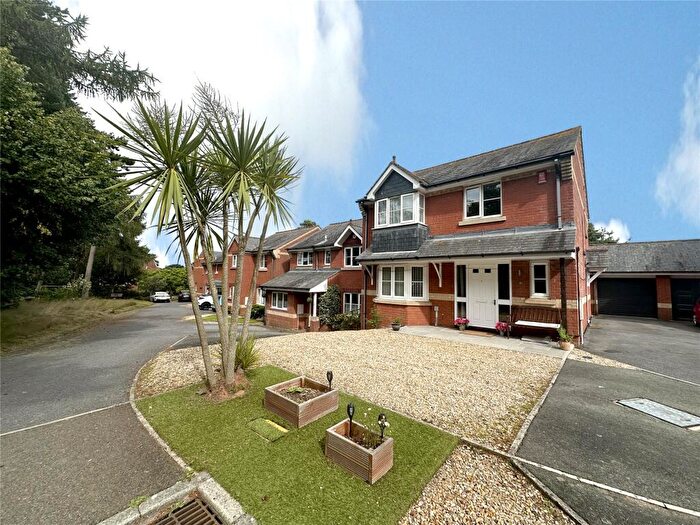 4 Bedroom Detached House To Rent In Exeter, Devon, EX2