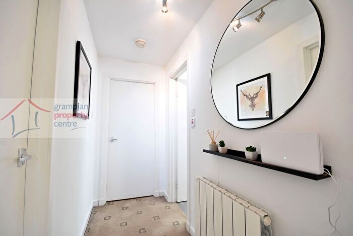 1 Bedroom Flat For Sale In Lennox Court, Fochabers, IV32