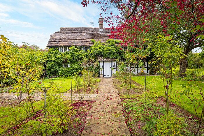 3 Bedroom Detached House For Sale In Furzen Lane, Rudgwick, Horsham, West Sussex, RH12
