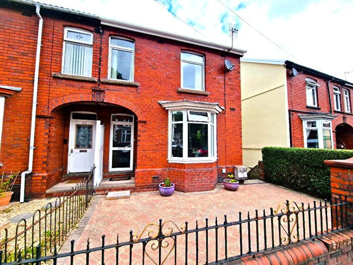 3 Bedroom Semi-Detached House For Sale In Bryngwyn Road, Newbridge, NP11