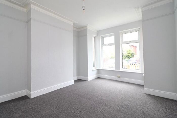 3 Bedroom Semi Detached House To Rent In Park Road, Southampton, SO15