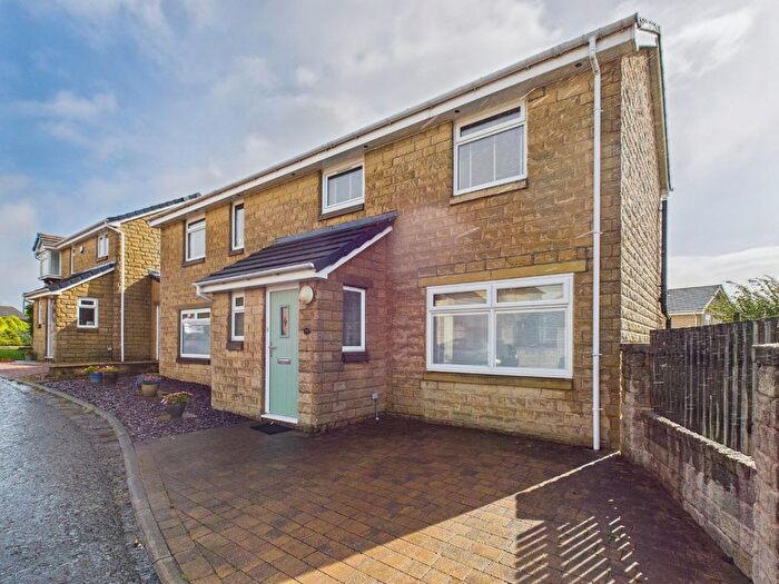 4 Bedroom Property For Sale In Barden Drive, Bingley, BD16