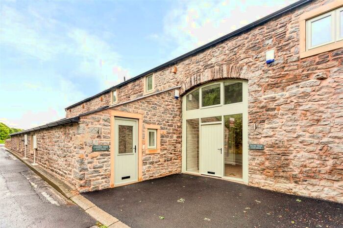 3 Bedroom Terraced House For Sale In Skipton Road, Gisburn, Lancashire, BB7