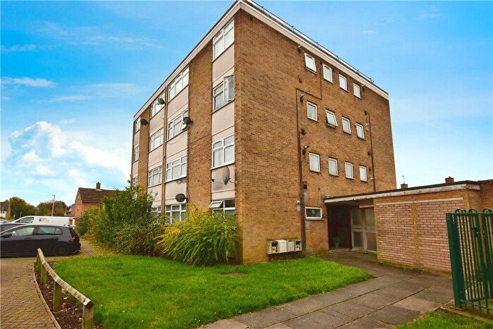 1 Bedroom Apartment For Sale In Nicholls Field, Harlow, Essex, CM18