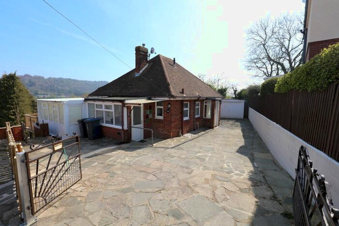2 Bedroom Bungalow To Rent In Meadway, River, Dover, CT17