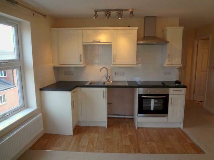 2 Bedroom Flat To Rent In A Chapel Street, Ripley, Derbyshire, DE5