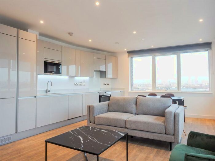2 Bedroom Apartment To Rent In Surrey Quays Road, London, SE16