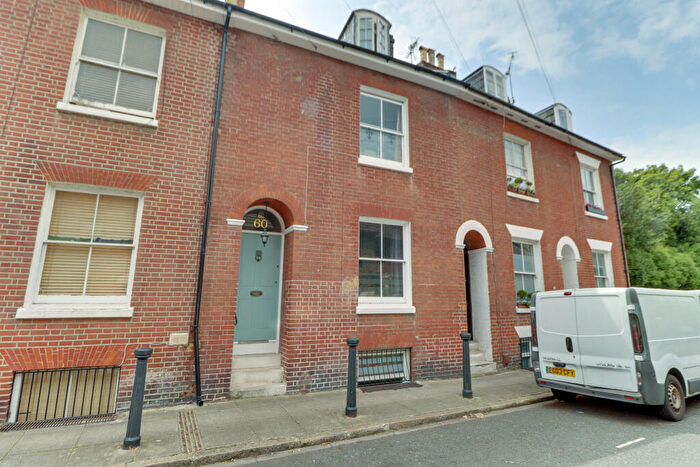 3 Bedroom Terraced House For Sale In King Street, Southsea, PO5
