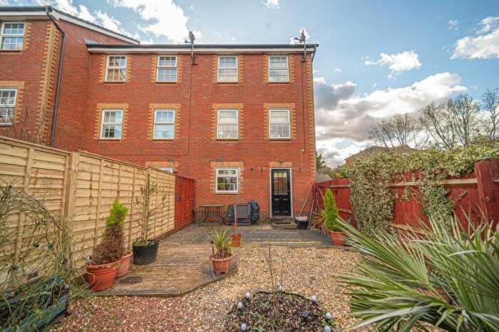 3 Bedroom Terraced House For Sale In Chirk Close, Newport, NP10