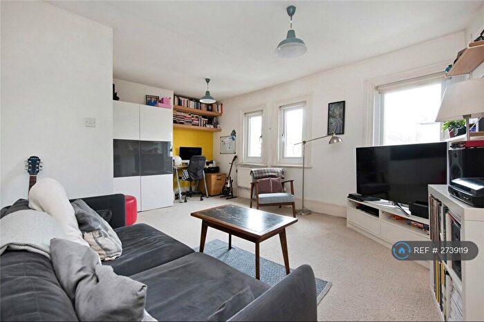 1 Bedroom Flat To Rent In Woodland Road, London, SE19