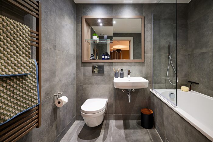 1 Bedroom Flat To Rent In Boulevard Place, Hove, BN3