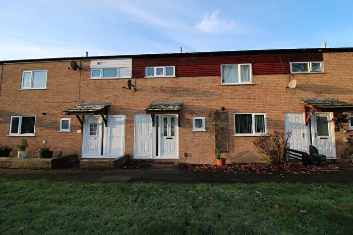 3 Bedroom Terraced House For Sale In Condor Close, Eaglestone, Milton Keynes, Buckinghamshire, MK6