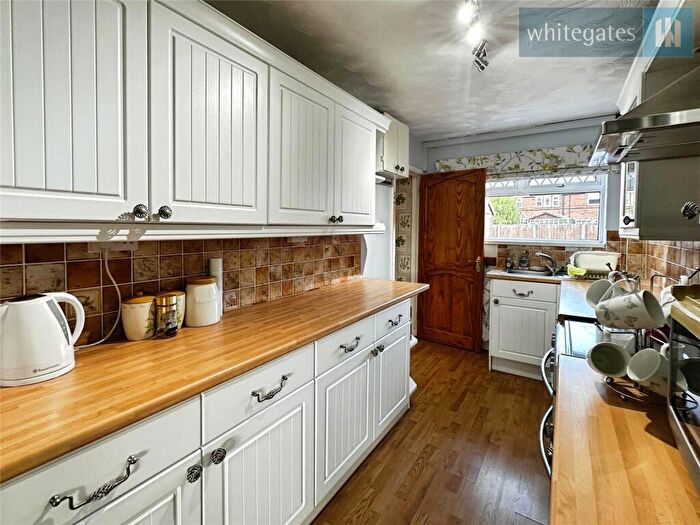 3 Bedroom End Of Terrace House For Sale In Groesfan, Pen-y-Cae, Wrexham, LL14