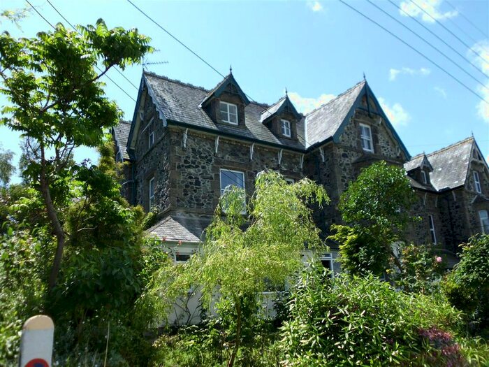 1 Bedroom Flat To Rent In Station Road, Okehampton, EX20