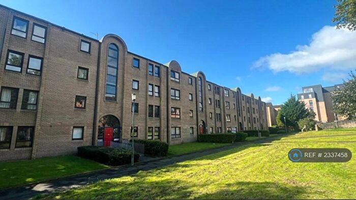1 Bedroom Flat To Rent In Overnewton Square, Glasgow, G3