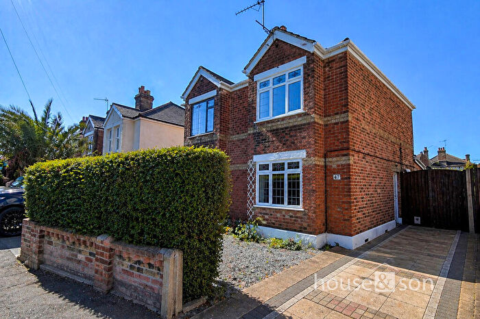 2 Bedroom Semi-Detached House For Sale In Nortoft Road, Bournemouth, BH8