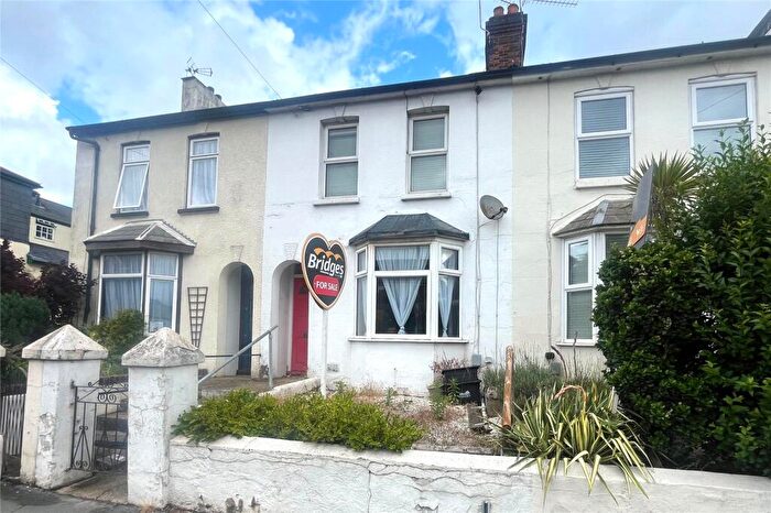 3 Bedroom Terraced House For Sale In Alma Lane, Farnham, Surrey, GU9