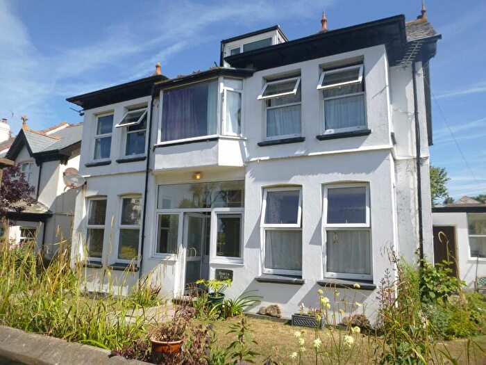 1 Bedroom Apartment To Rent In Flexbury Avenue, Bude, EX23