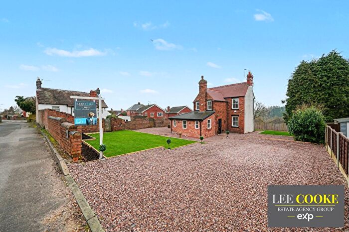 3 Bedroom Detached House For Sale In Old Park Road, Ketley Bank, Telford, TF2