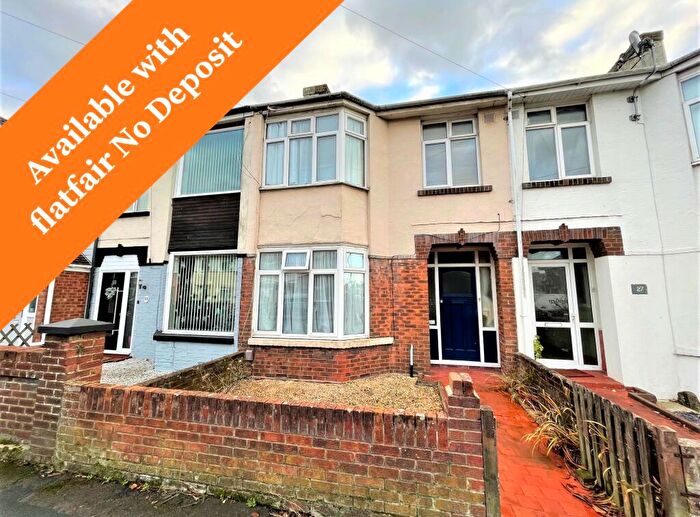 3 Bedroom Terraced House To Rent In Palmyra Road - Silver Sub, Gosport, Hampshire, PO12