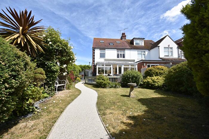 3 Bedroom Semi-Detached House For Sale In Foreland Avenue, Margate, CT9