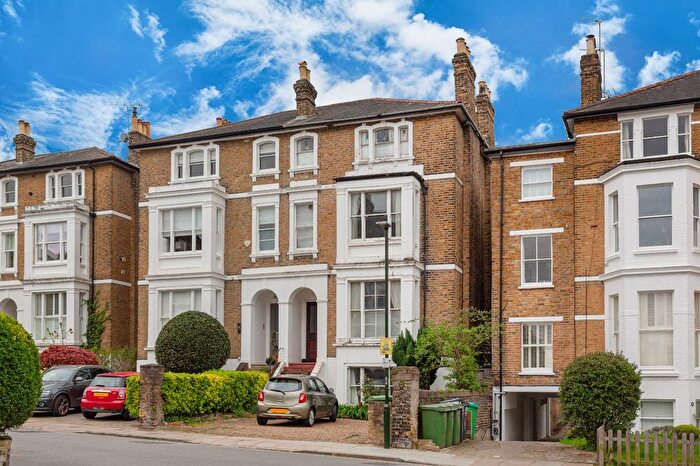 5 Bedroom Semi-detached House For Sale In Mount Ararat Road, Richmond, TW10