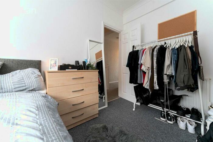 4 Bedroom Terraced House To Rent In Edinburgh Road, Brighton, BN2