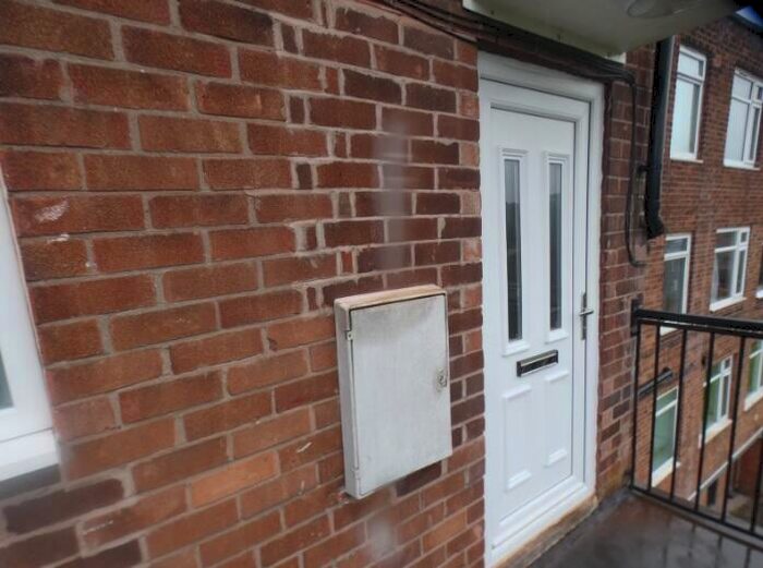 2 Bedroom Duplex To Rent In Middleton Road, Manchester, M8