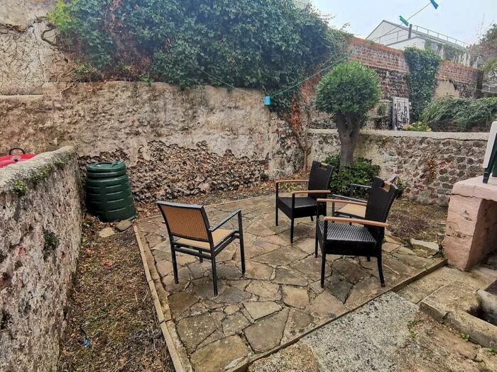 6 Bedroom Terraced House To Rent In White Street, Brighton, BN2