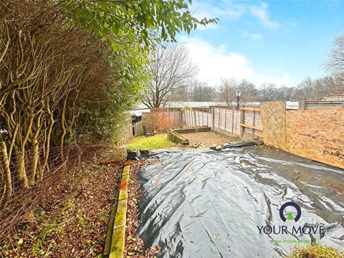 3 Bedroom Terraced House For Sale In Lord Street, Darwen, Lancashire, BB3
