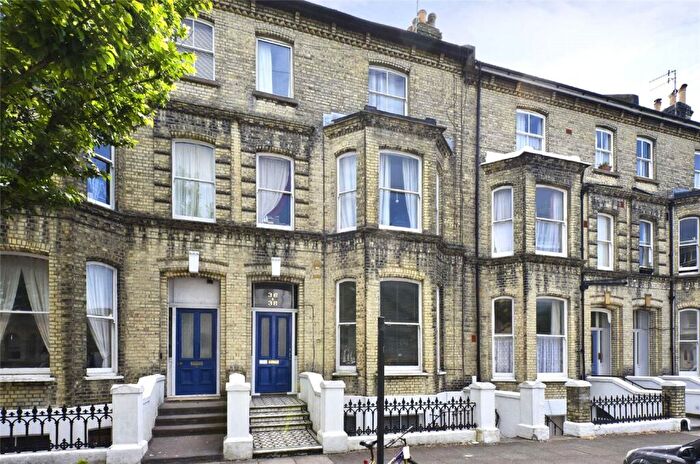 1 Bedroom Flat To Rent In Tisbury Road, Hove, BN3