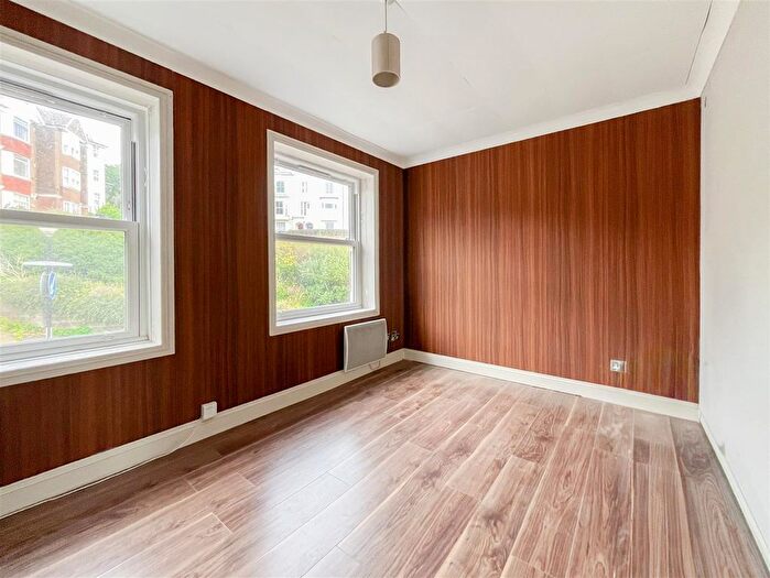 1 Bedroom Flat To Rent In Castle Hill Road, Hastings, TN34