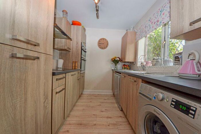 2 Bedroom Terraced House To Rent In Damask Gardens, Waterlooville, PO7