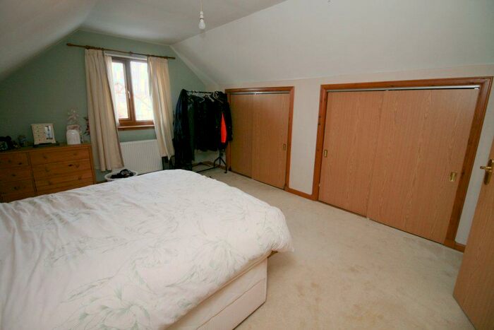 4 Bedroom Detached House For Sale In Baillie Avenue, Harthill, Shotts, ML7