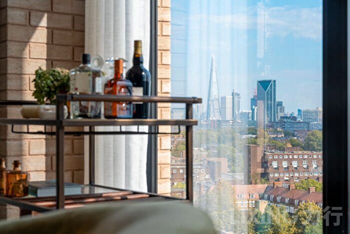 1 Bedroom Flat For Sale In Graphite Square, Vauxhall, SE11