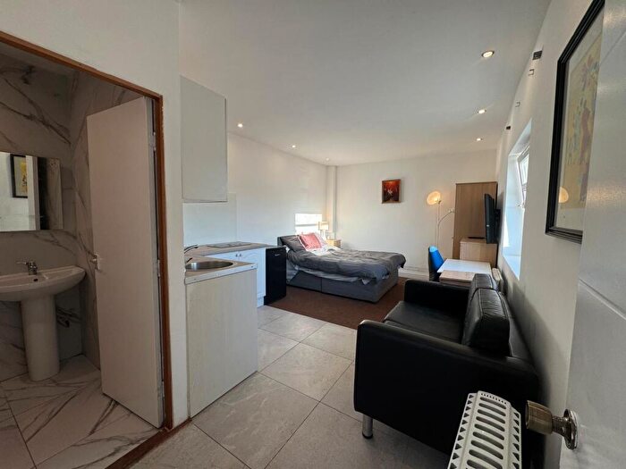 Studio To Rent In Sandyford Street, Glasgow, G3