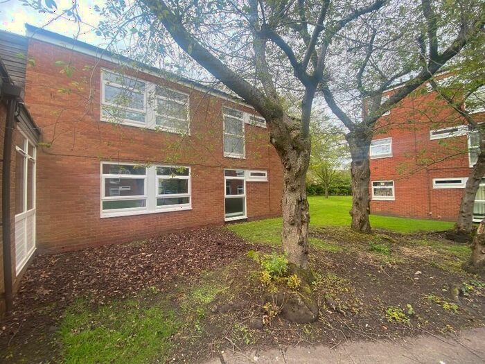 2 Bedroom Flat To Rent In Walnut House, Cassowary Road, Birmingham, B20