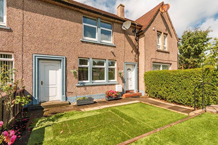 2 Bedroom Terraced House For Sale In Drum Brae Drive, Edinburgh, EH4