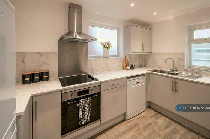 3 Bedroom Terraced House To Rent In Moravian Road, Bristol, BS15