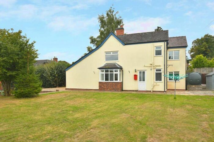 3 Bedroom Detached House To Rent In Ellenhall, Stafford, ST21
