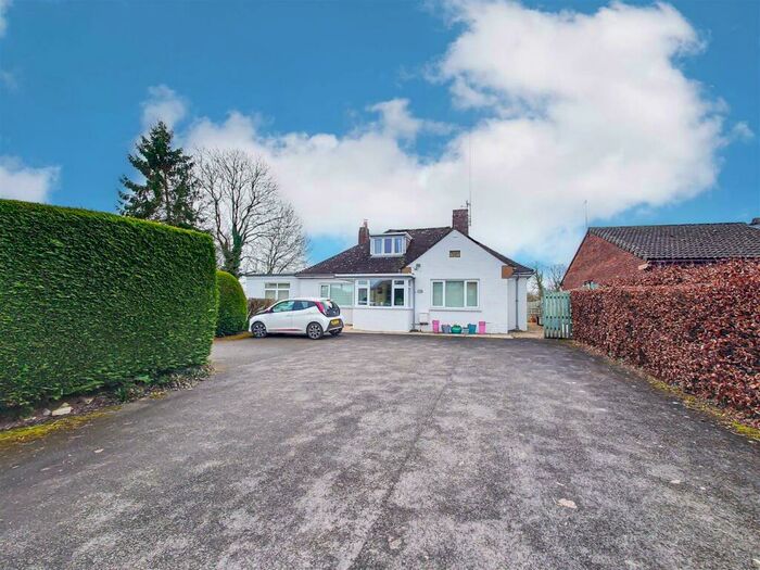 4 Bedroom Detached House For Sale In St Ediths Marsh, Bromham, SN15